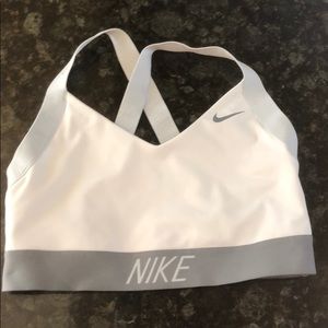 Nike dry fit sports bra Medium